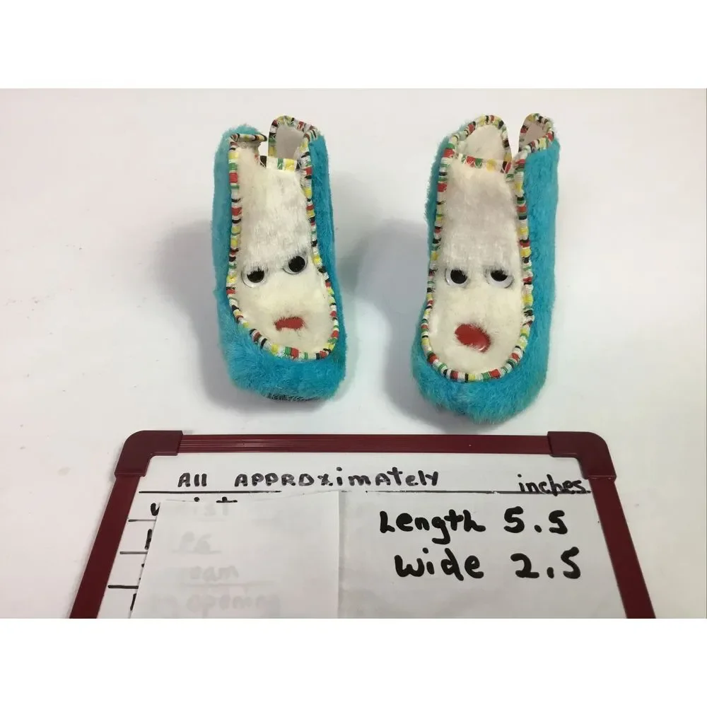1960s Vintage Baby Booties Moccasin Size‎ 3 Fur animal Turquoise white Made USA